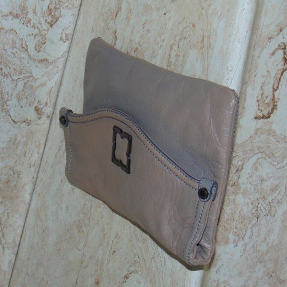 BCBG Max Azria Womens Genuine Leather Envelope Clutch Purse Mauve Lavender - Picture 4 of 11